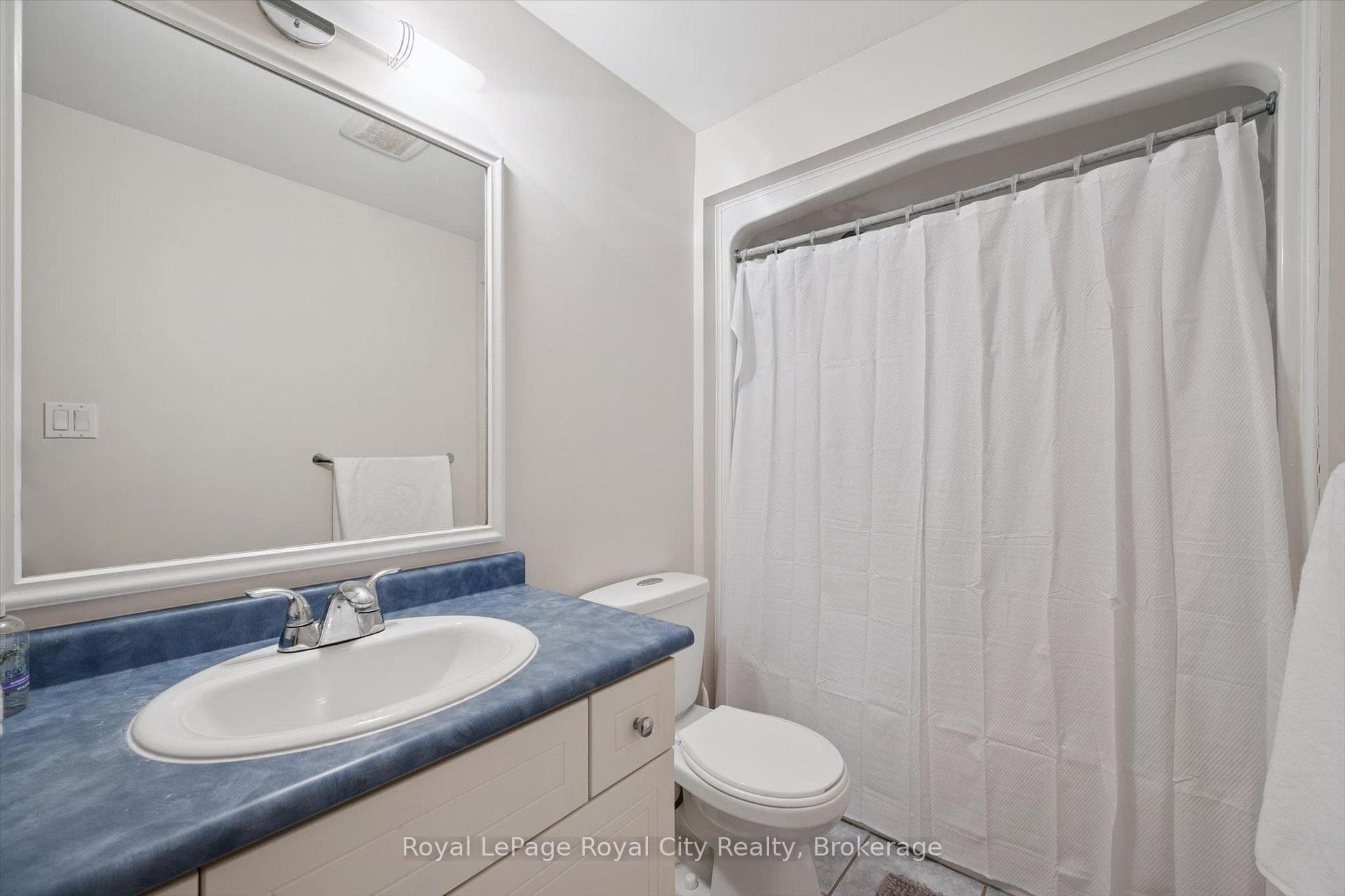 220 Carrington Drive photo 17
