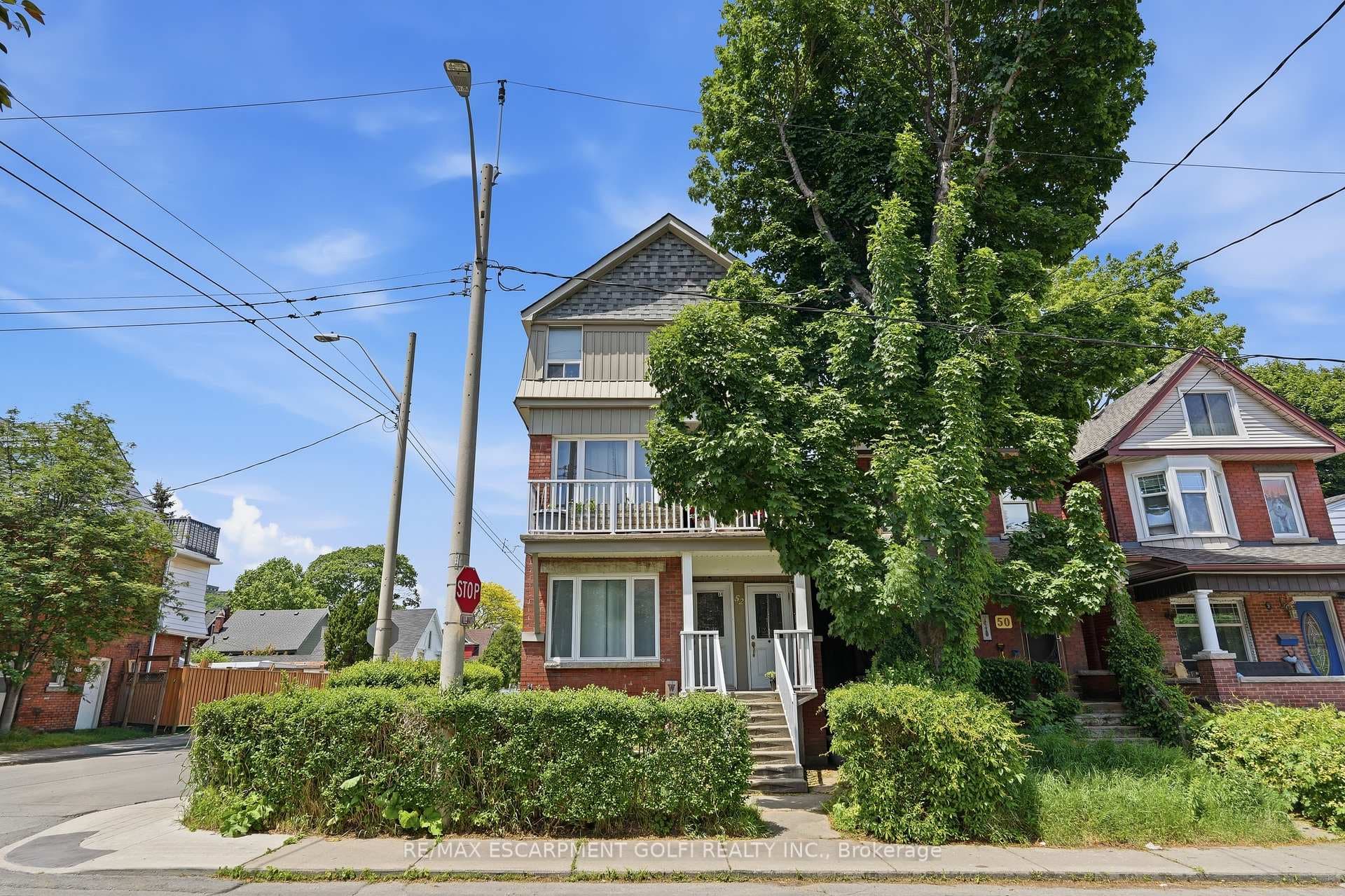 52 Cedar Avenue photo 1