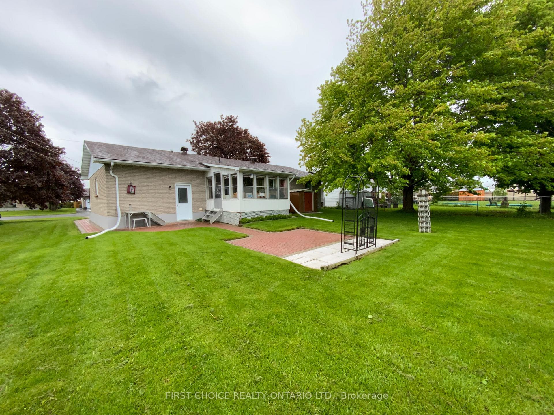 20 Dollard Street photo 32