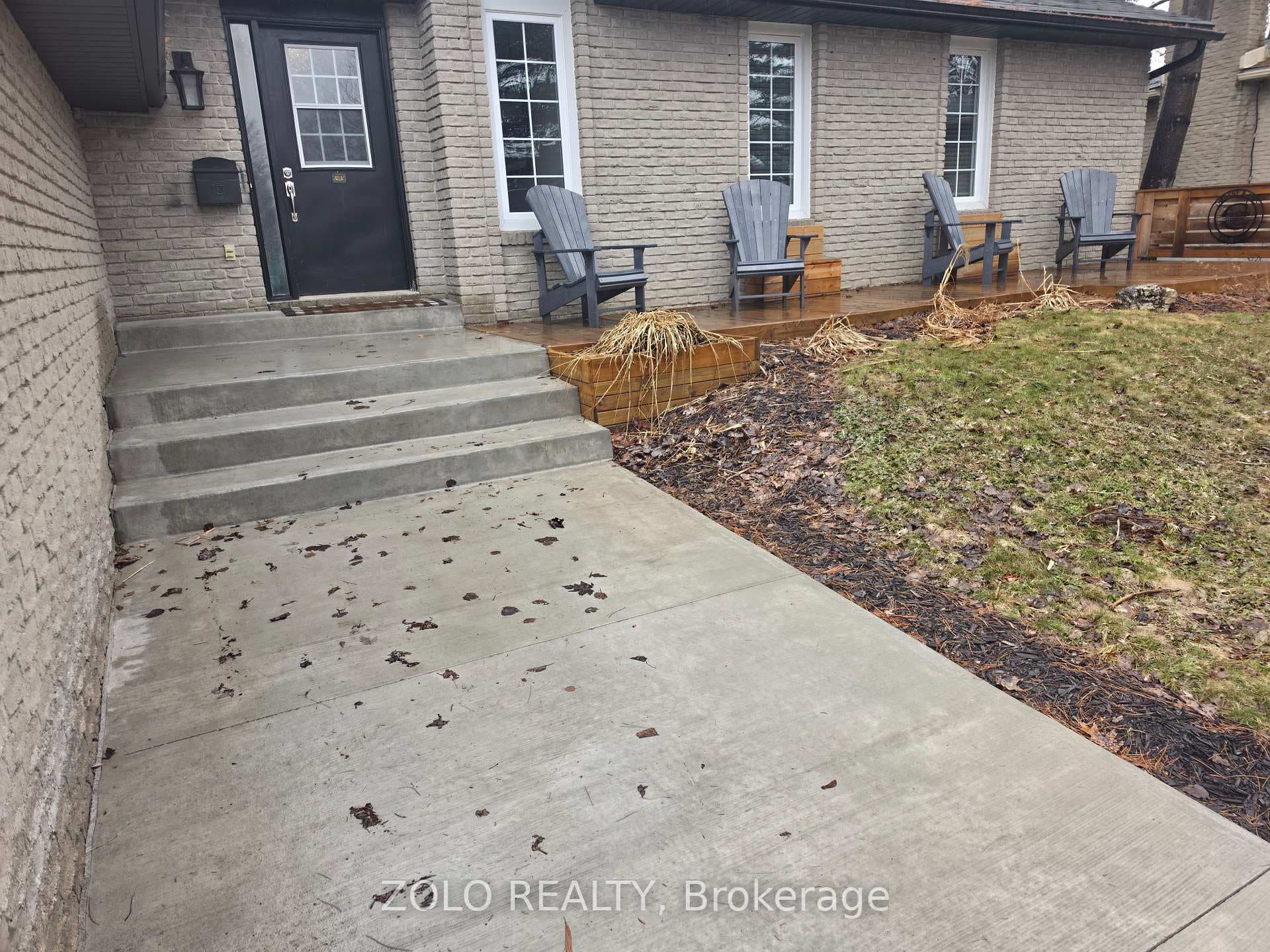 28 Broadmoor Avenue photo 2