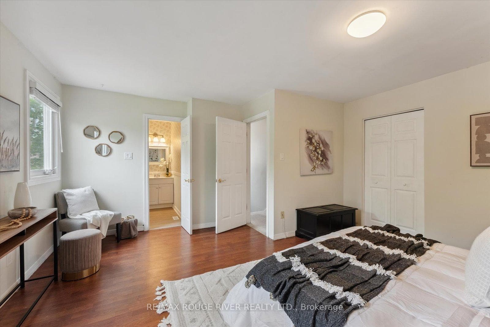 564 Eyer Drive photo 17