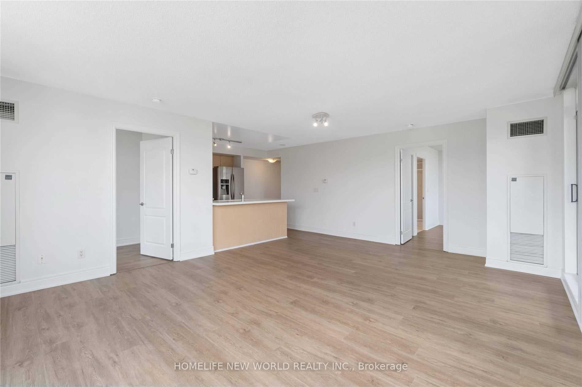 62 Suncrest Boulevard Unit 220 photo 8