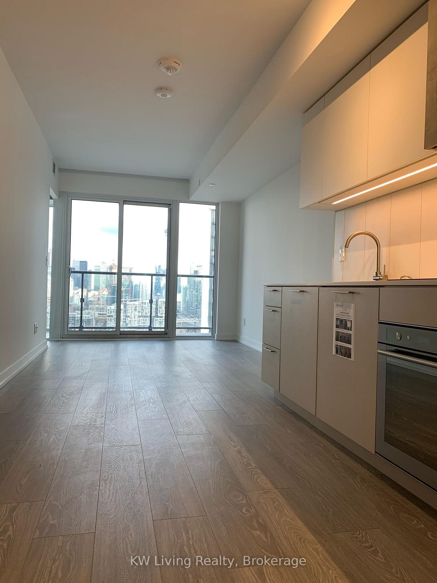 19 Western Battery Road Unit 3120 photo 2