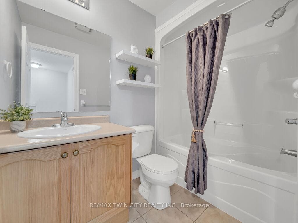 535 WINDFLOWER Crescent Unit #11 photo 19