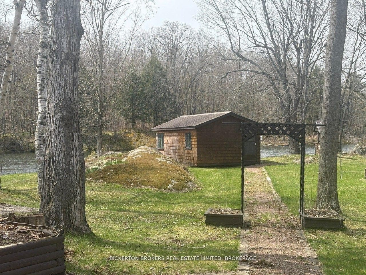 851 Rideauwood Lane photo 40