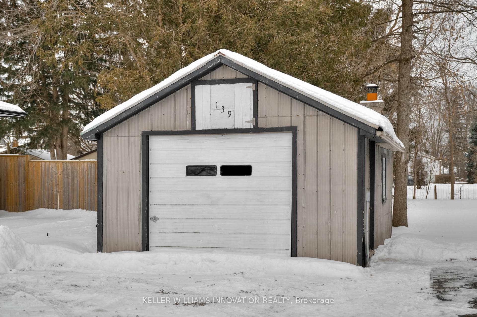 139 Coleman Street photo 37