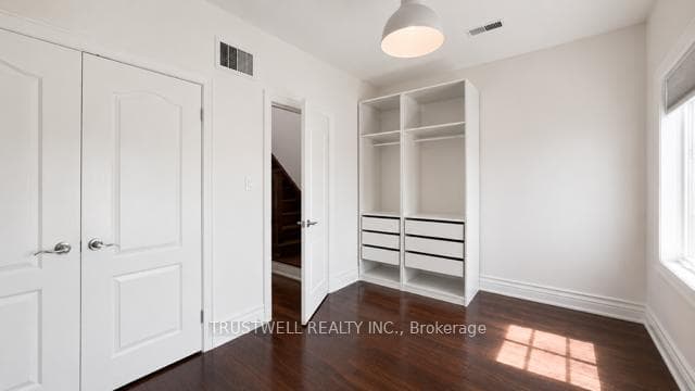 5B McGee Street photo 8