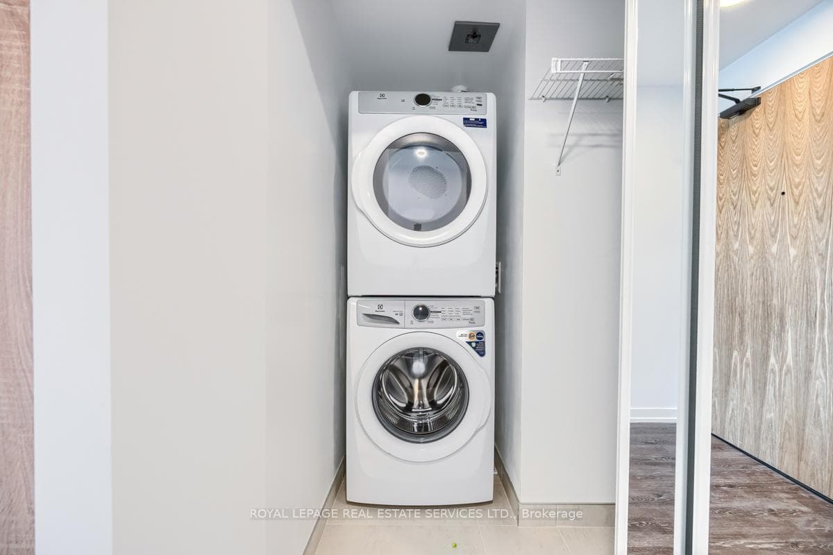 7950 Bathurst Street Unit 2502 photo 36