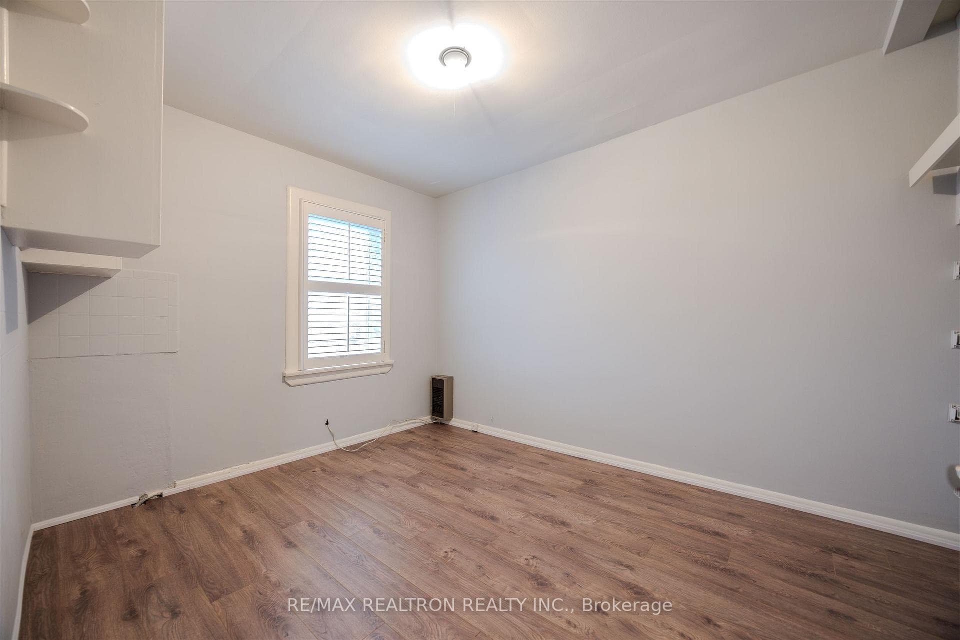 142 Gilbert Avenue photo 25