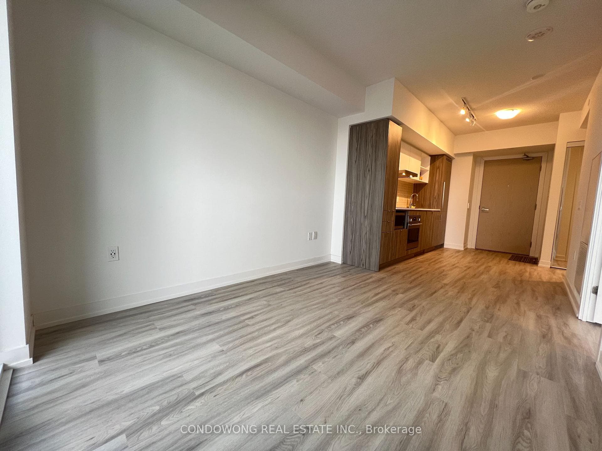 55 Cooper Street Unit 2106 photo 6