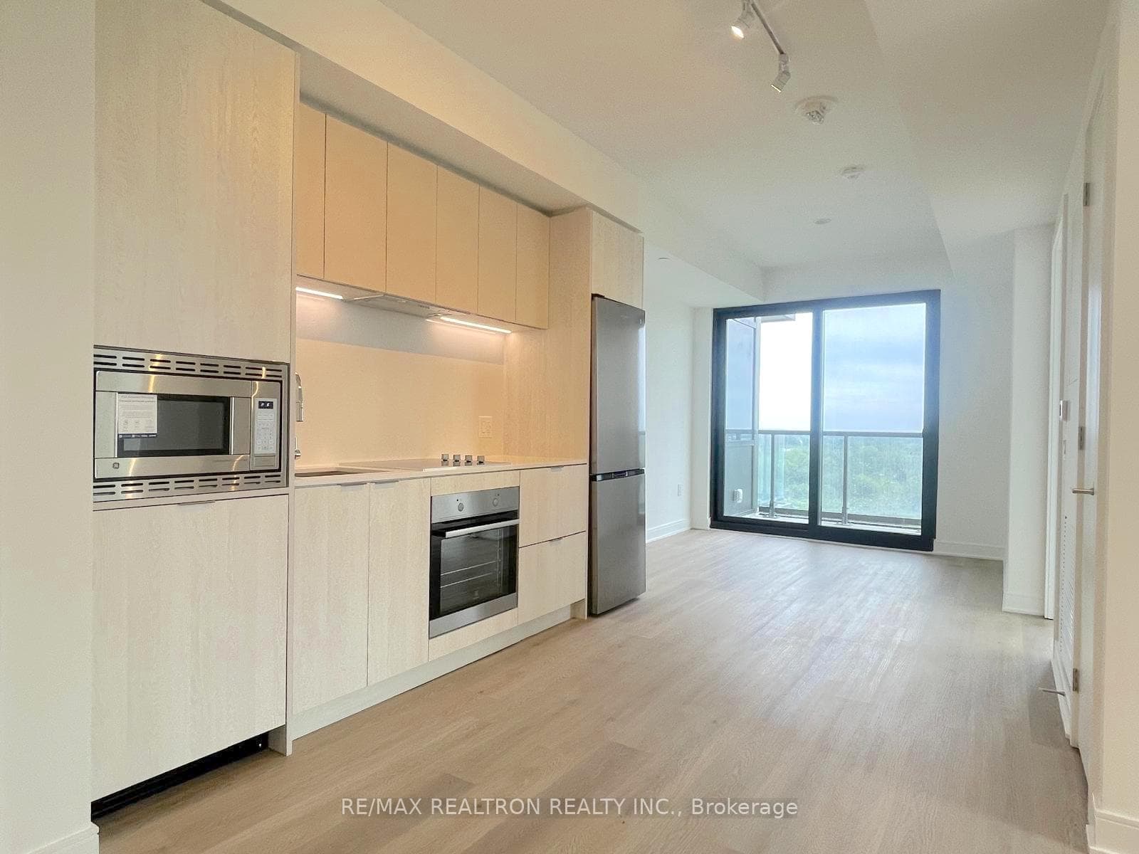 86 Dundas Street Unit 1215 photo 1