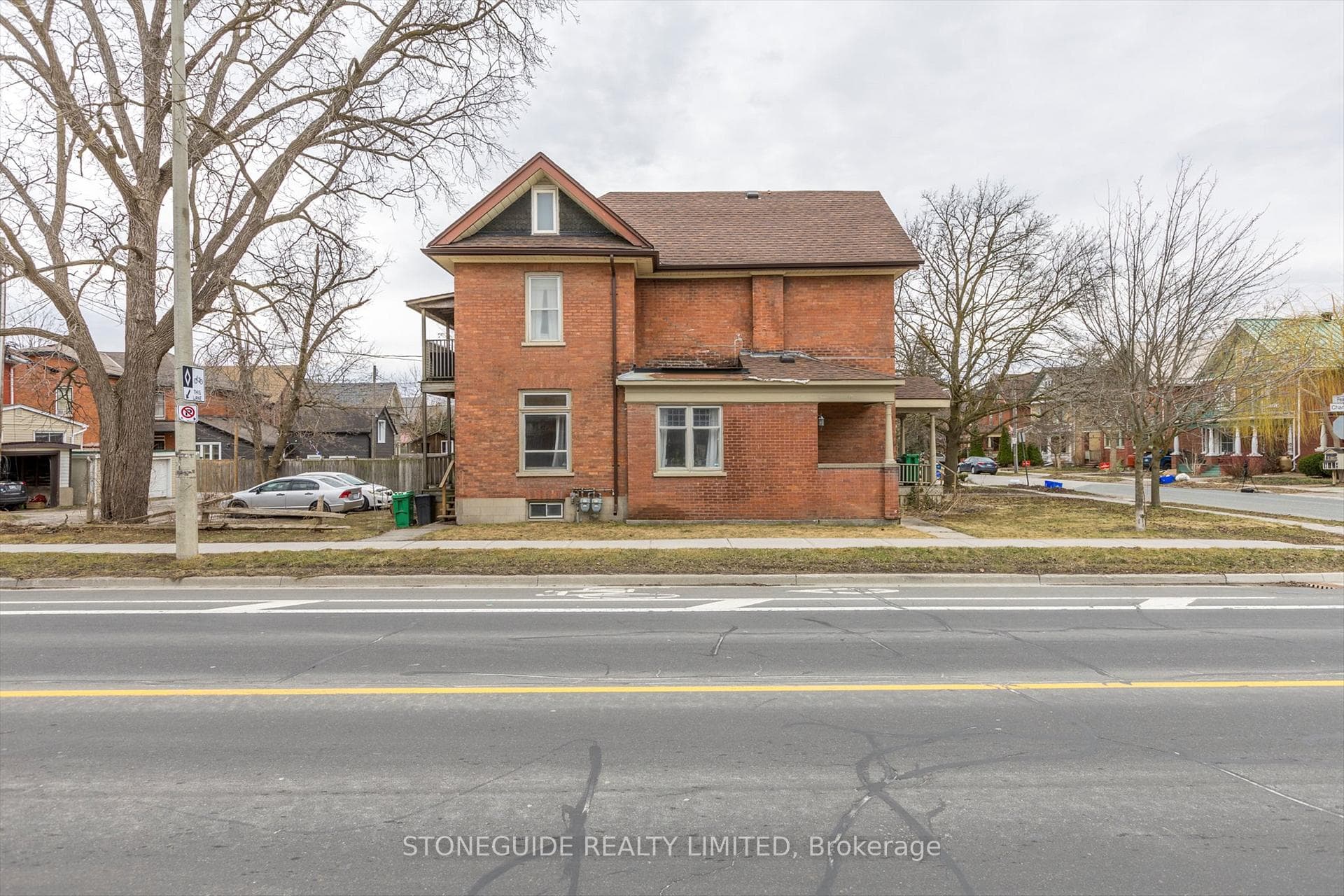 320-322 Pearl Avenue photo 38