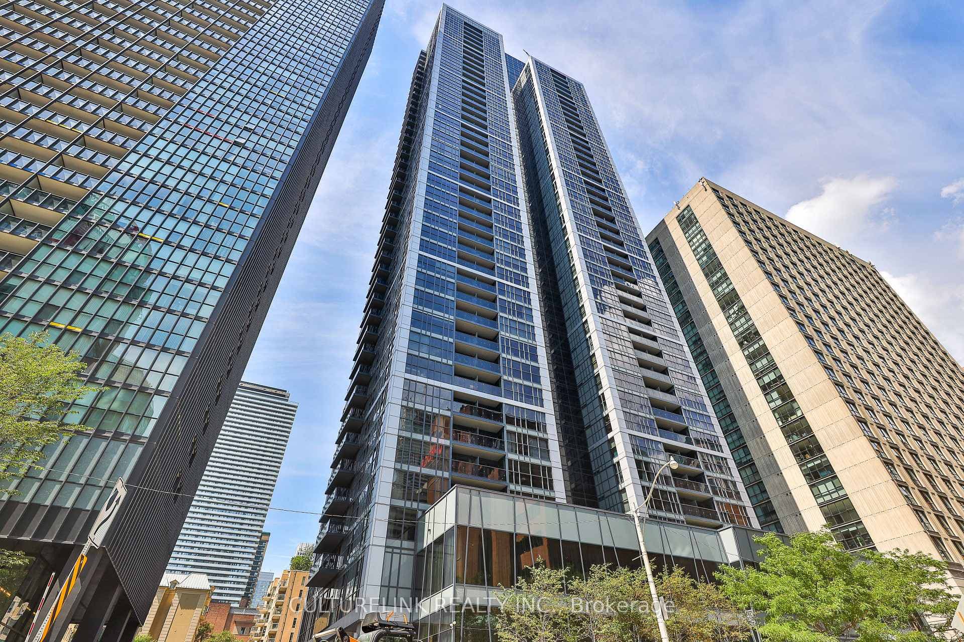 28 Ted Rogers Way Unit 3111 photo 6