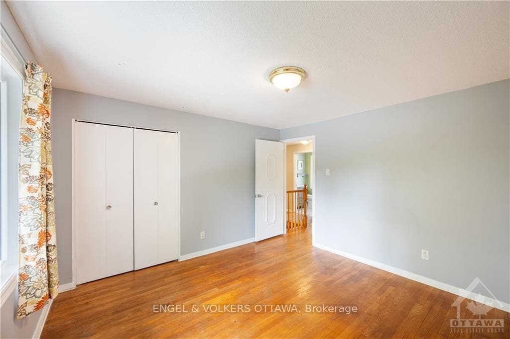 2958 SOUTHMORE Drive photo 22