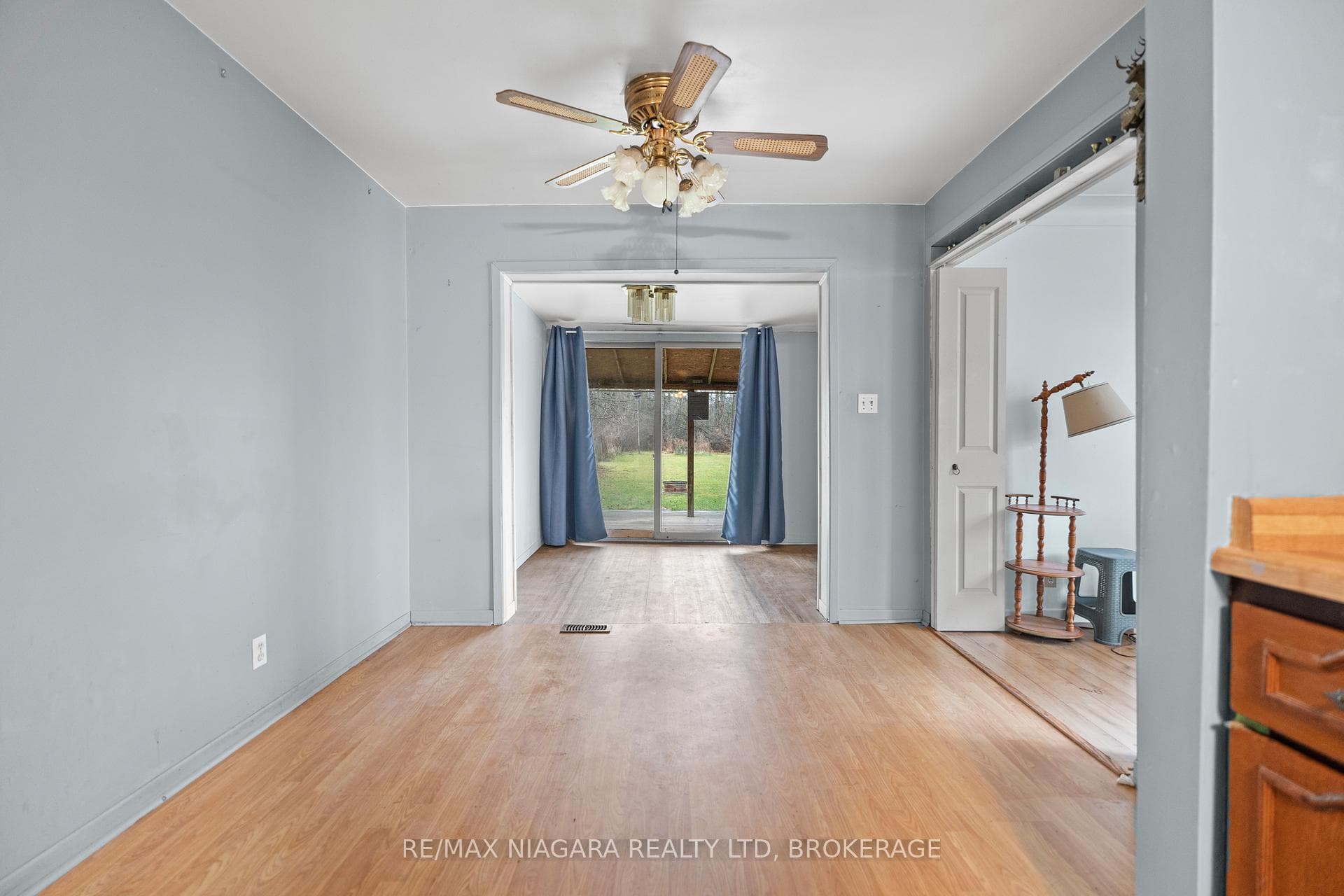 8279 Stanley Avenue photo 7