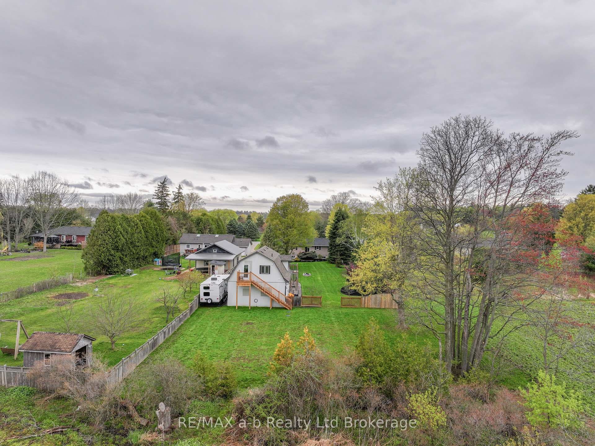 57185 Eden Line photo 3
