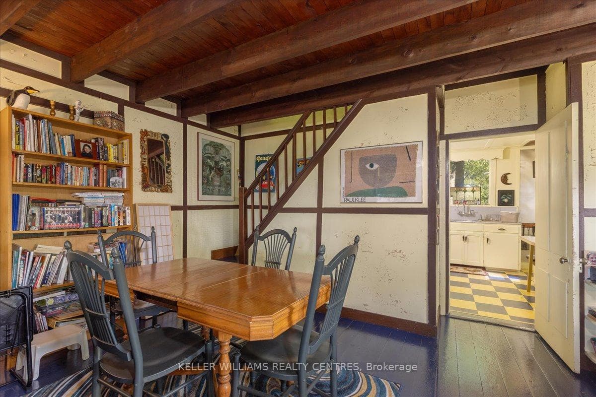 275 Lake Drive photo 12
