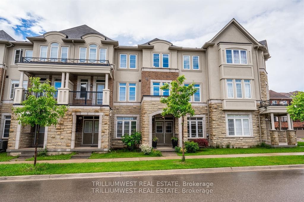 3300 Erasmum Street photo 1
