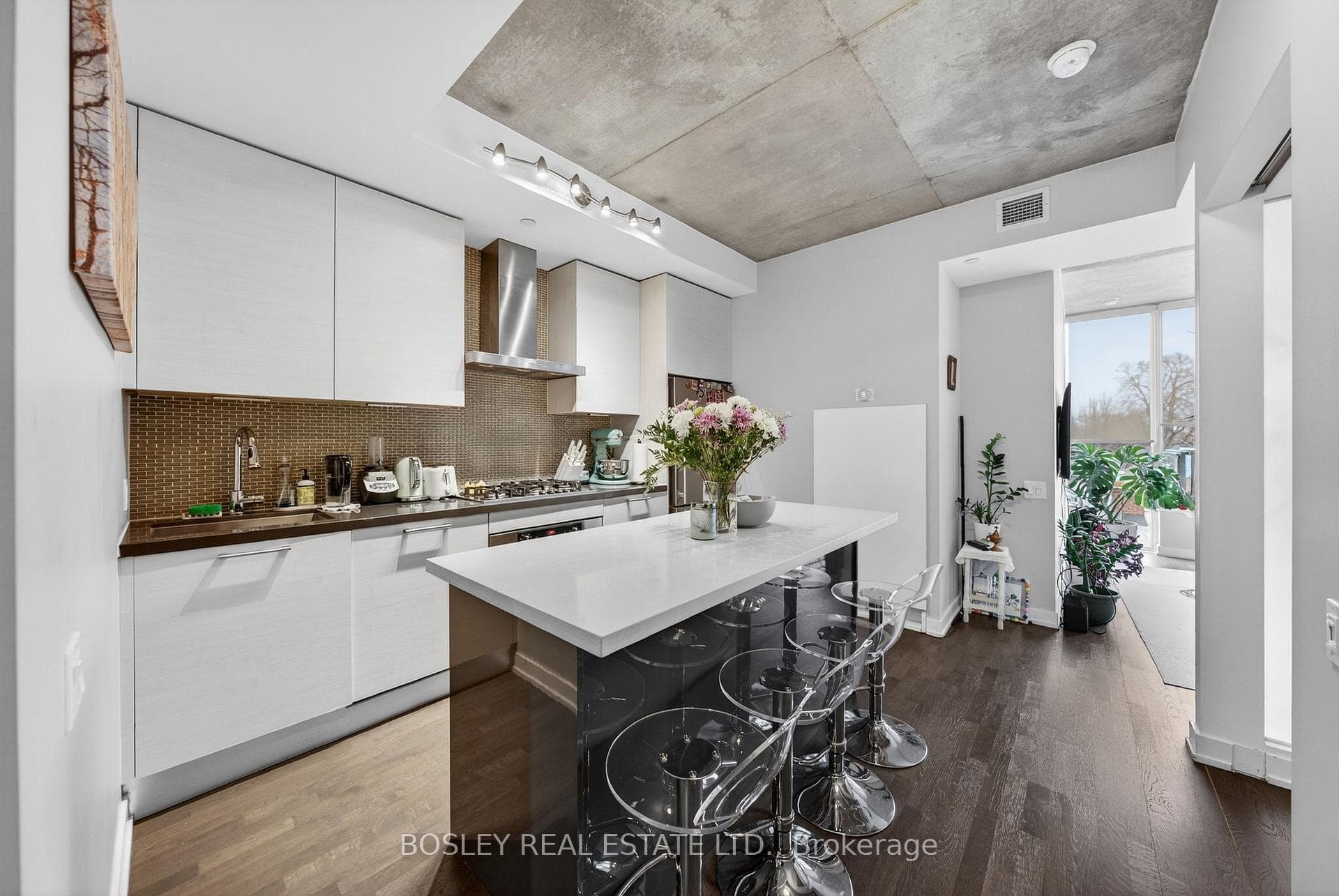 60 Haslett Avenue Unit 301 photo 1