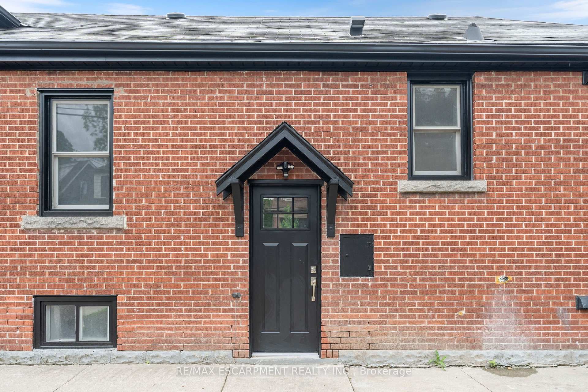 47 MacDonald Avenue photo 5