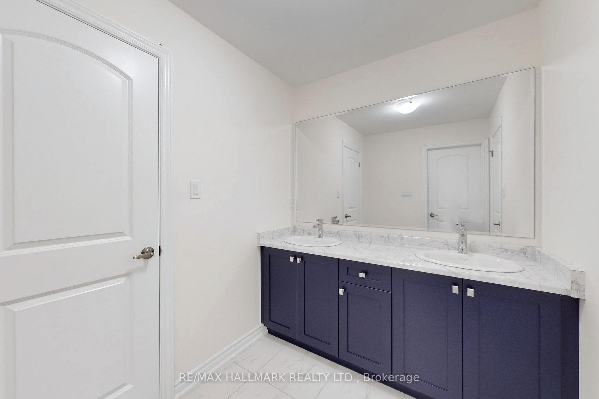 37 Fair Winds Lane photo 28