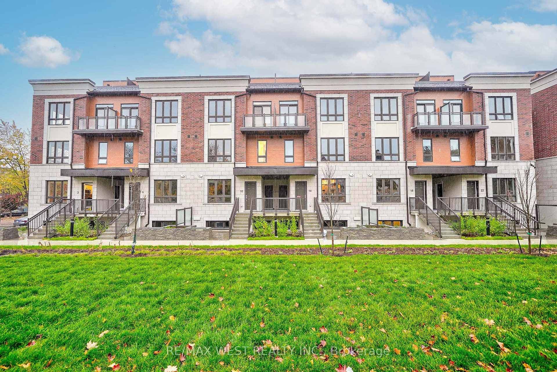 4015 Hickory Drive Unit Th11 photo 1