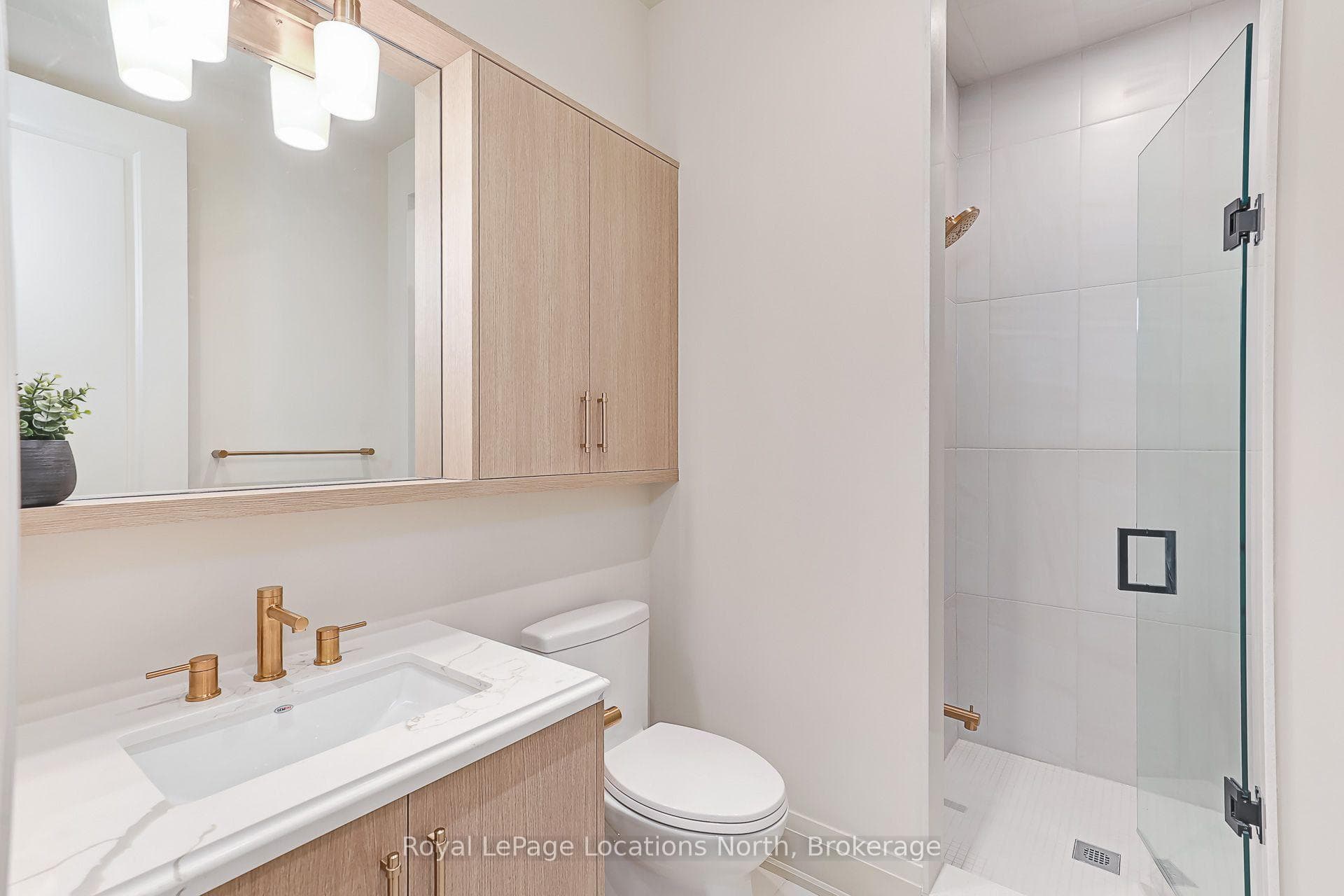 1 Hilton Lane photo 25