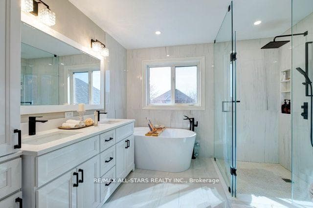 65 Jacob Way photo 15