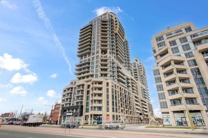 9201 Yonge Street Unit 202 photo 1