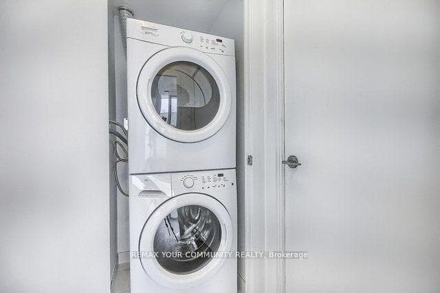 200 Bloor Street Unit 2006 photo 13