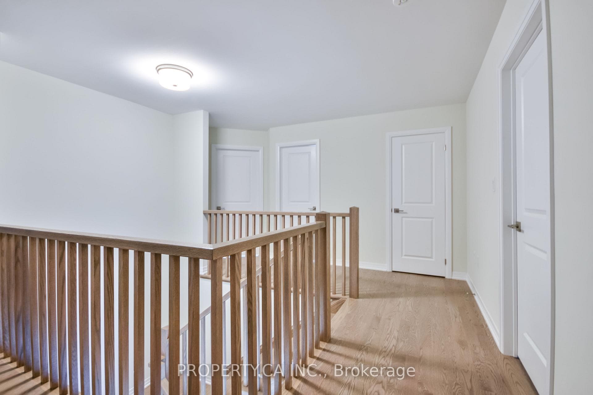 3152 Searidge Street photo 31