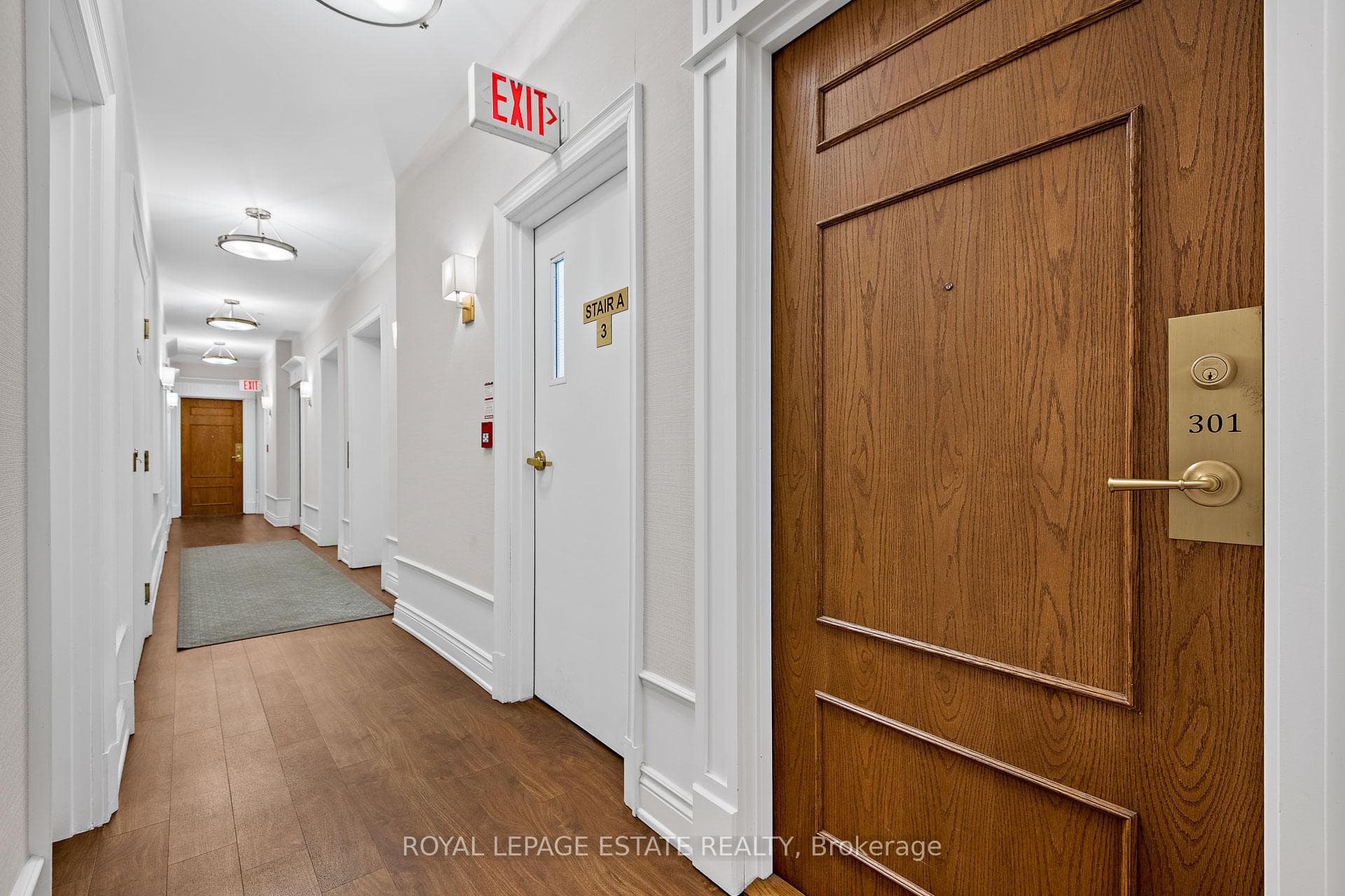 120 Lombard Street Unit 301 photo 27