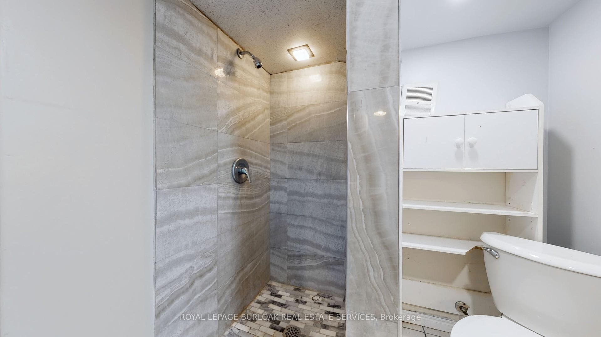 116 Mohawk Road photo 31