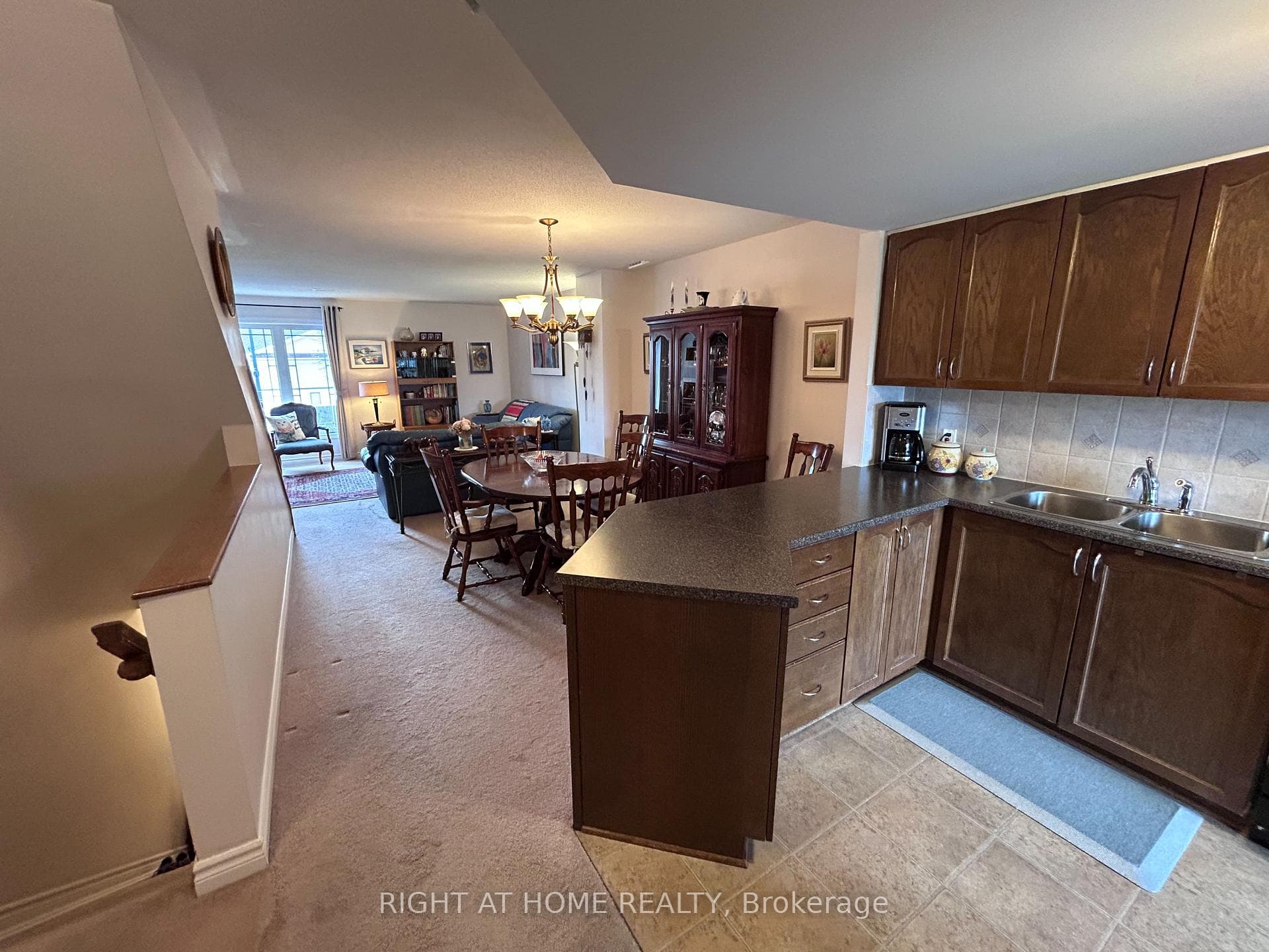 389B Chapman Mills Drive photo 6