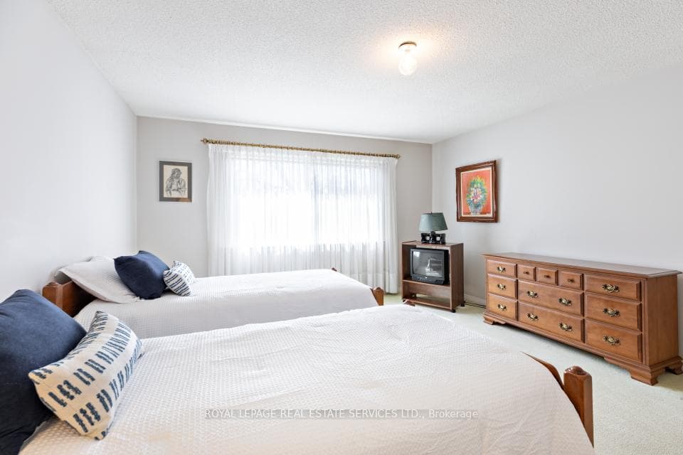 29 Cameron Avenue photo 26