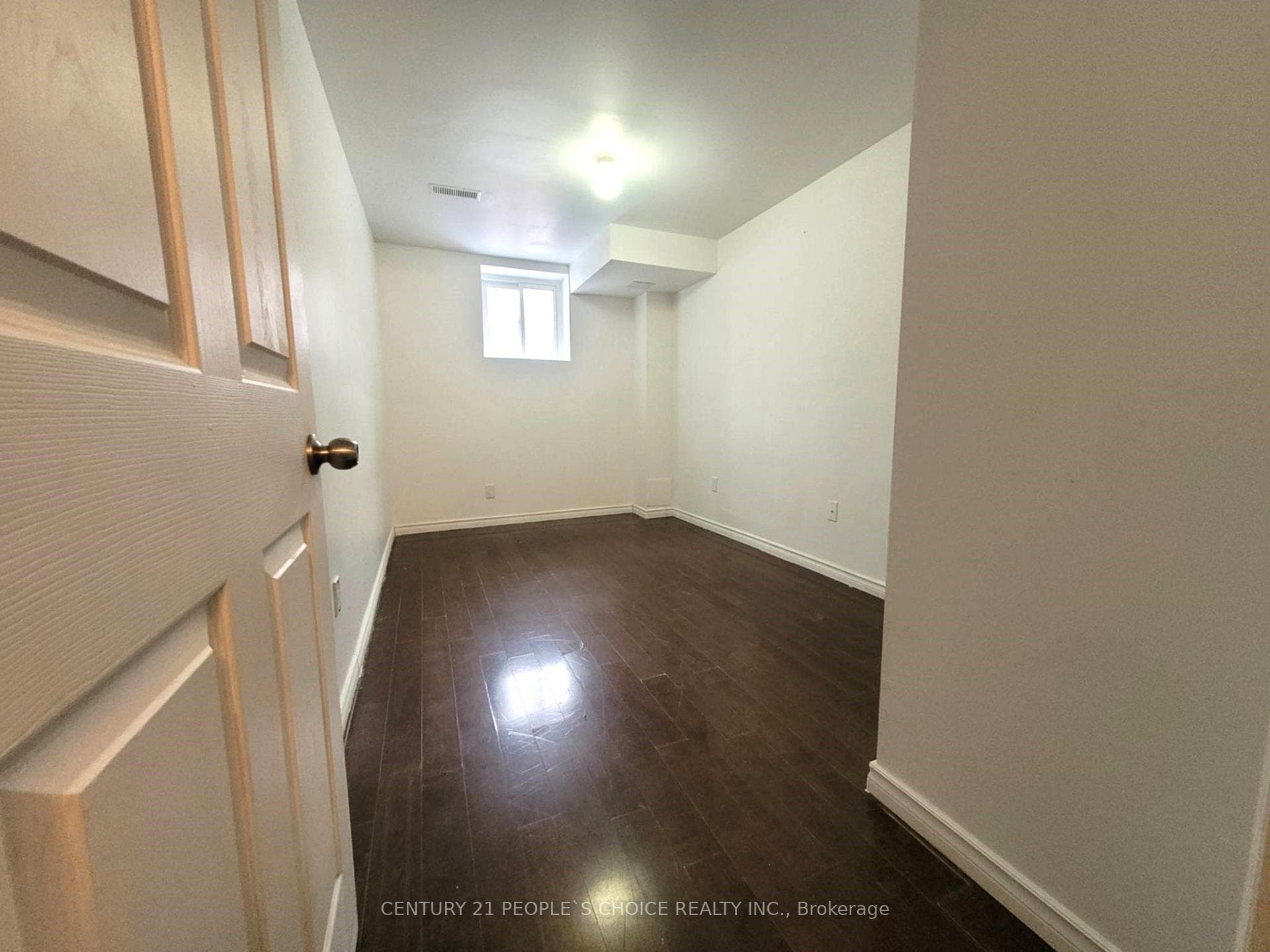 40 Palm Tree Road Unit (Basmt) photo 12