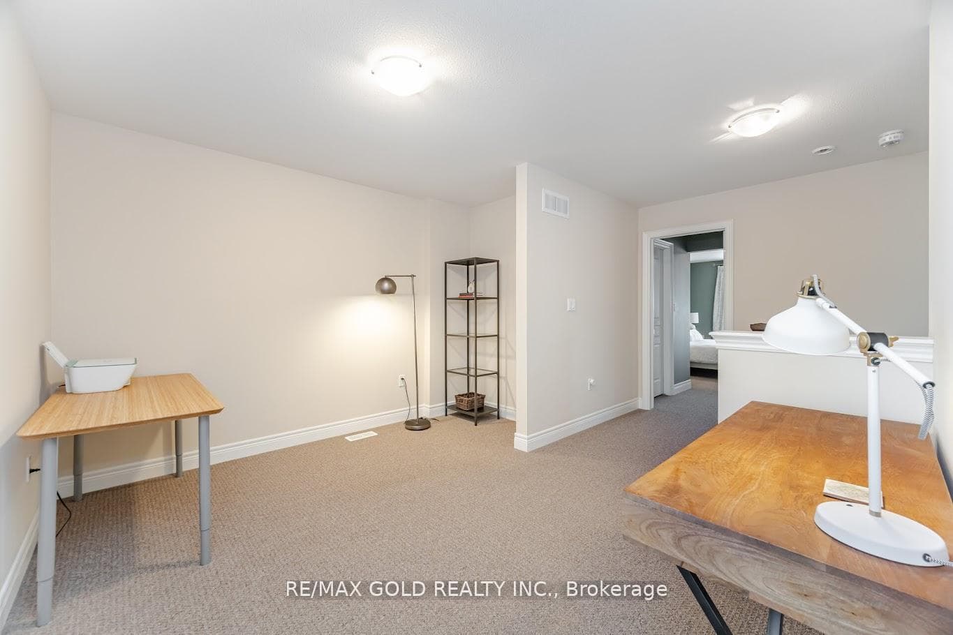 7260 Lionshead Avenue photo 20
