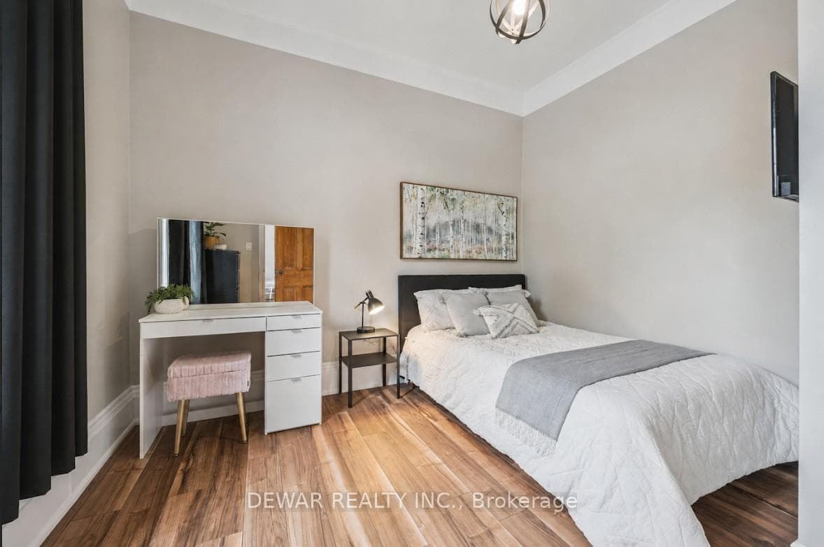 41 Crombie Street photo 24