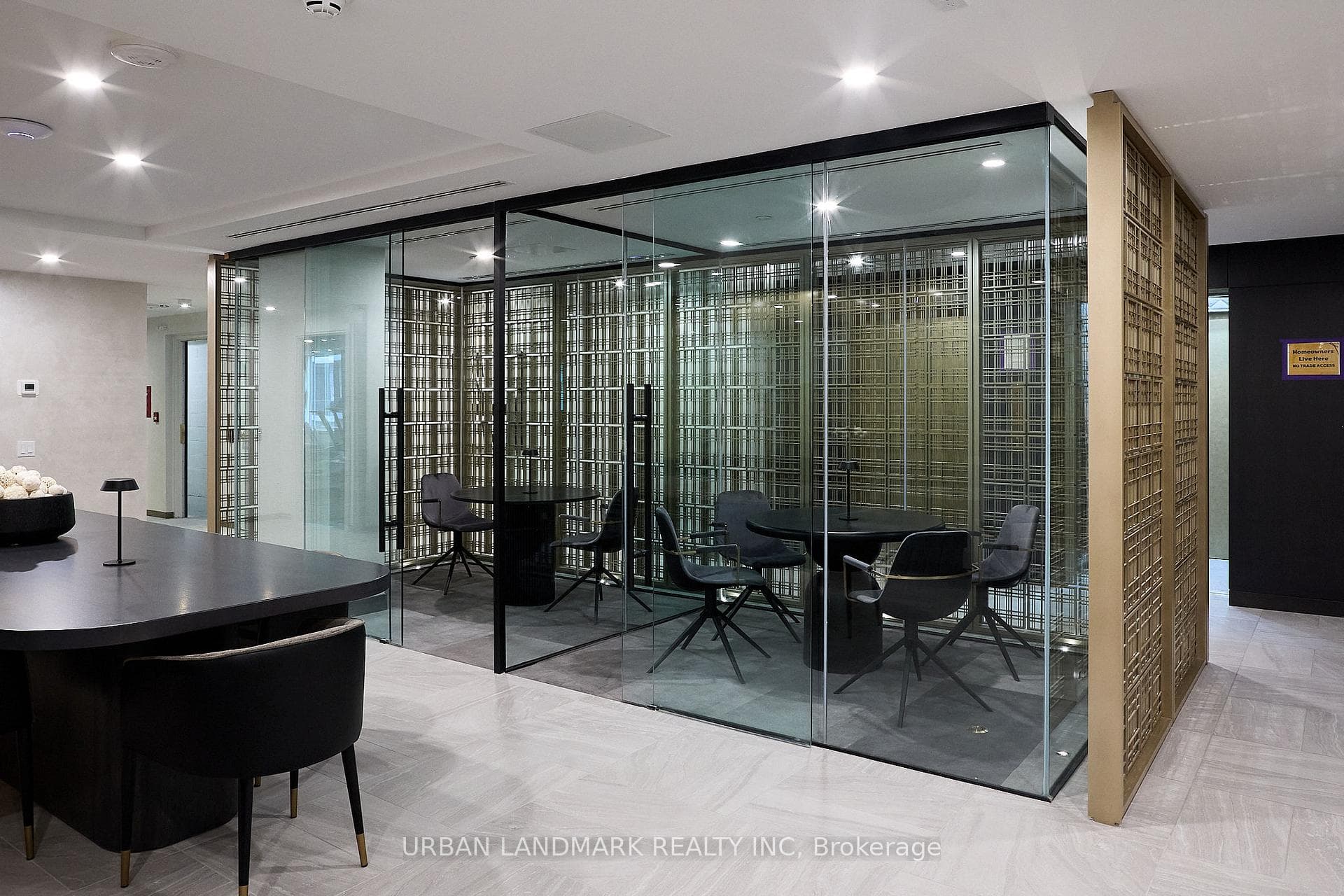 Co-working Lounge - Level 1