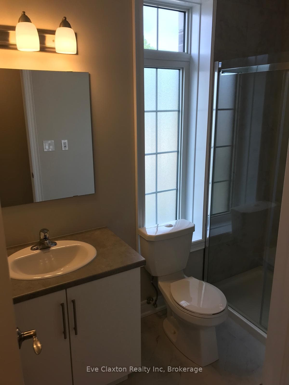 333 Gosling Gardens Unit 209 photo 13