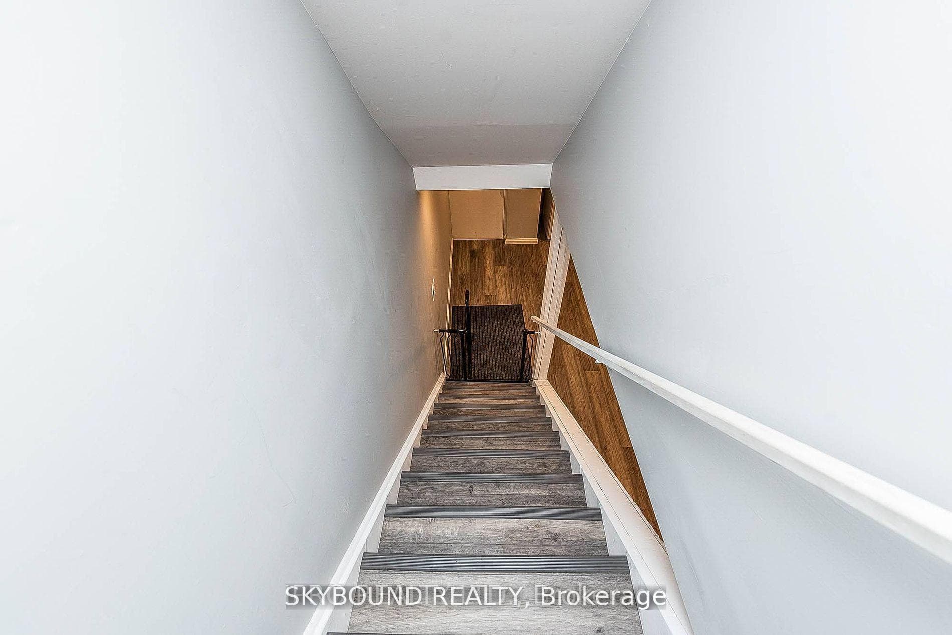 66 Skylark Drive photo 25