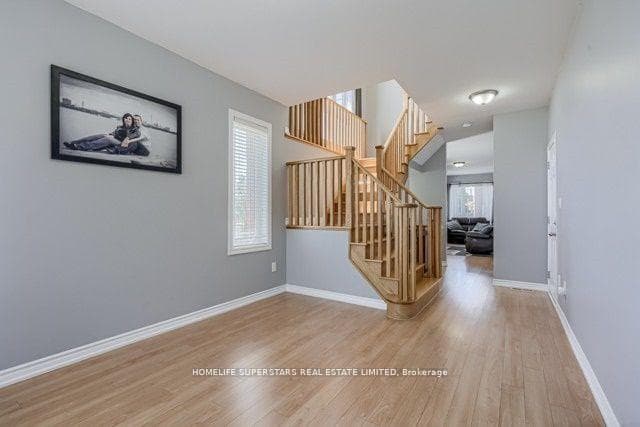 80 Kempenfelt(UPPER LEVEL) Trail photo 7