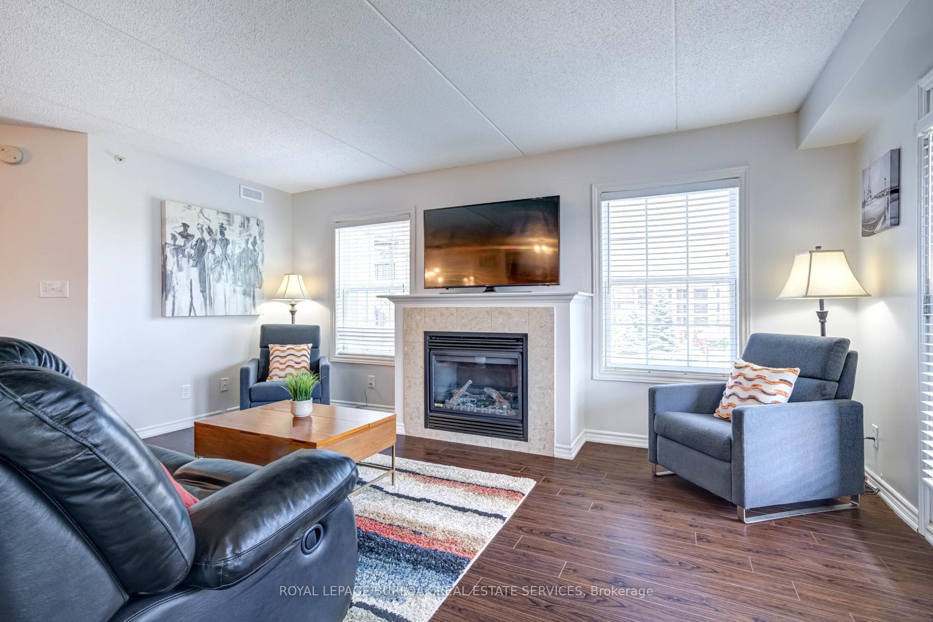 2085 Appleby Line Unit 313 photo 7