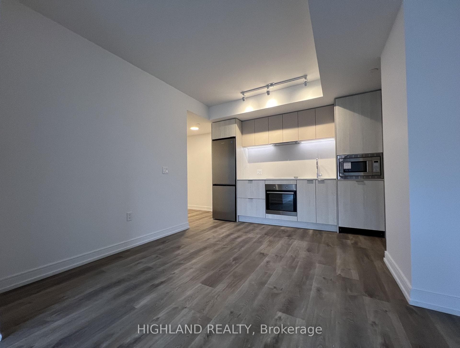 1 Jarvis Street Unit 701 photo 14