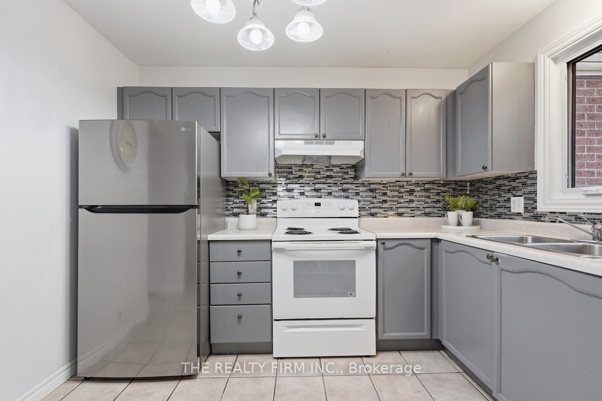 151 Martinet Avenue Unit 60 photo 14