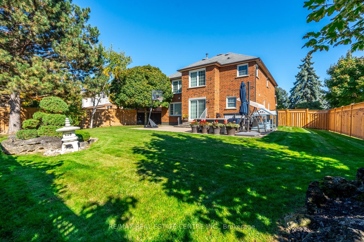 2112 Berwick Drive photo 39