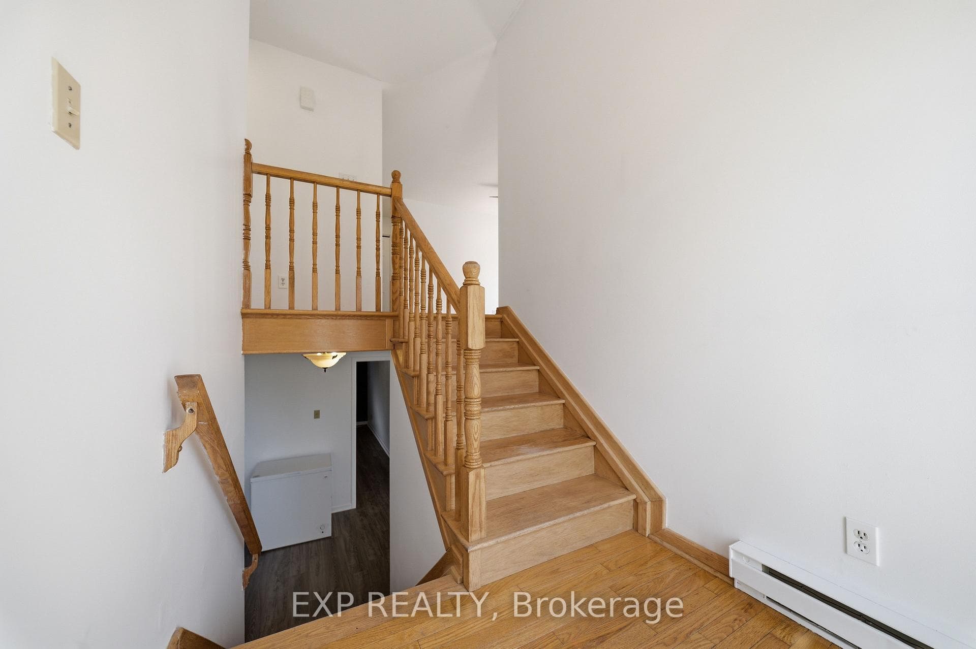 901 MORRIS Street photo 6