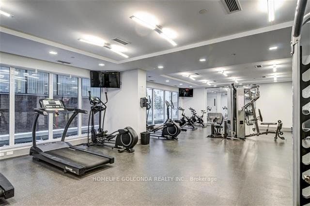 58 Orchard View Boulevard Unit 804 photo 18