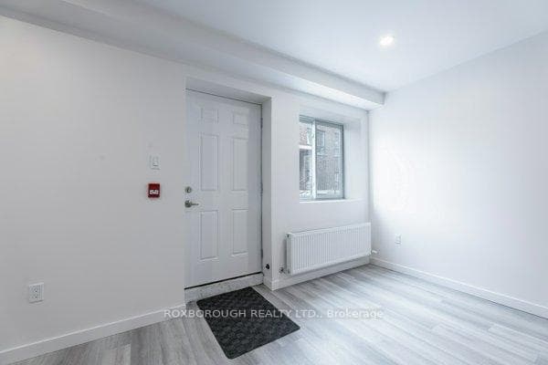 1744 Wilson Avenue Unit 12 photo 3