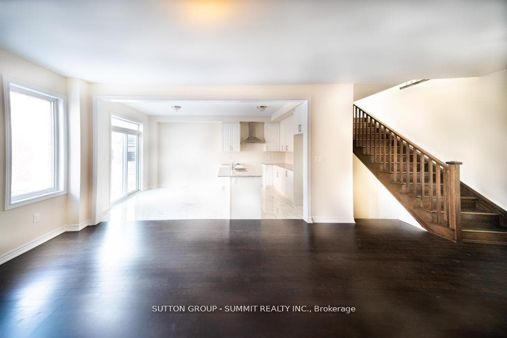 1473 Rose Way photo 4